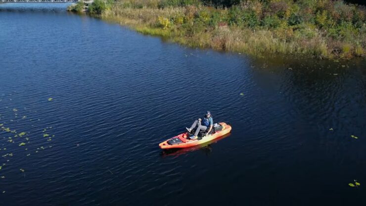 Pedal Kayak vs Paddle Kayak