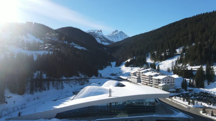 Great Destination for Skiers and Snowboarders - Courchevel 1550 Apartment